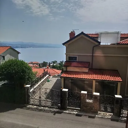 Appartement Charming Hill Opatija