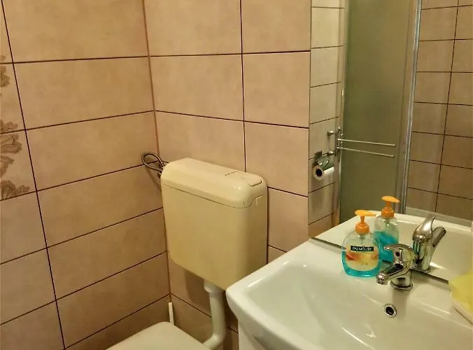 公寓 Charming Hill *