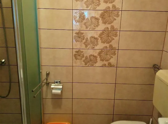 Charming Hill * 奥帕提亚