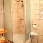 Charming Hill Apartman